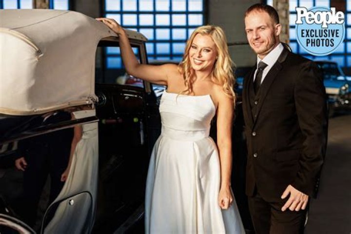 All Girls Garage Cristy Lee married or dating? Know her net worth and age.