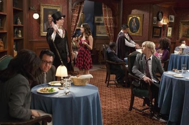 MATT COOK, LAURA MARANO, ROSS LYNCH – Celeb Secrets