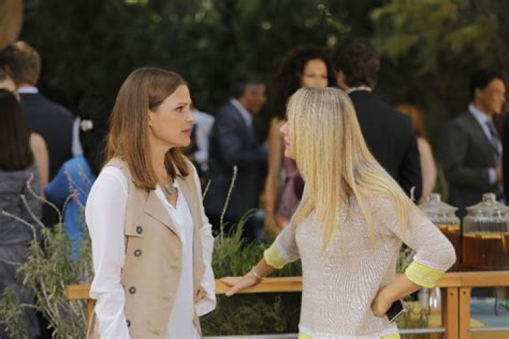 SUZANNE CRYER, TERI POLO – Celeb Secrets